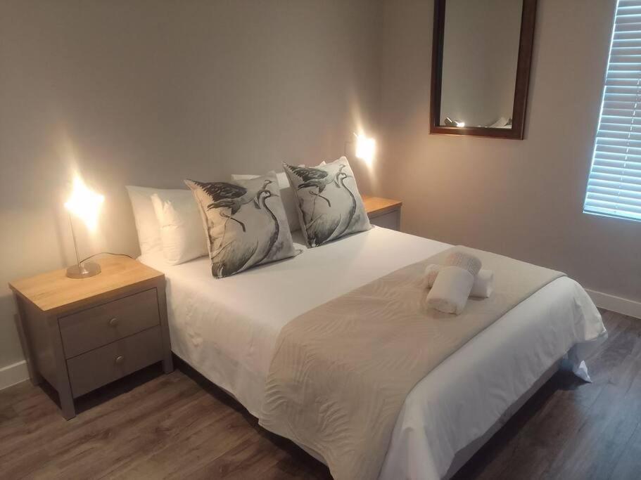5 Bedrooms 10 Sleeper