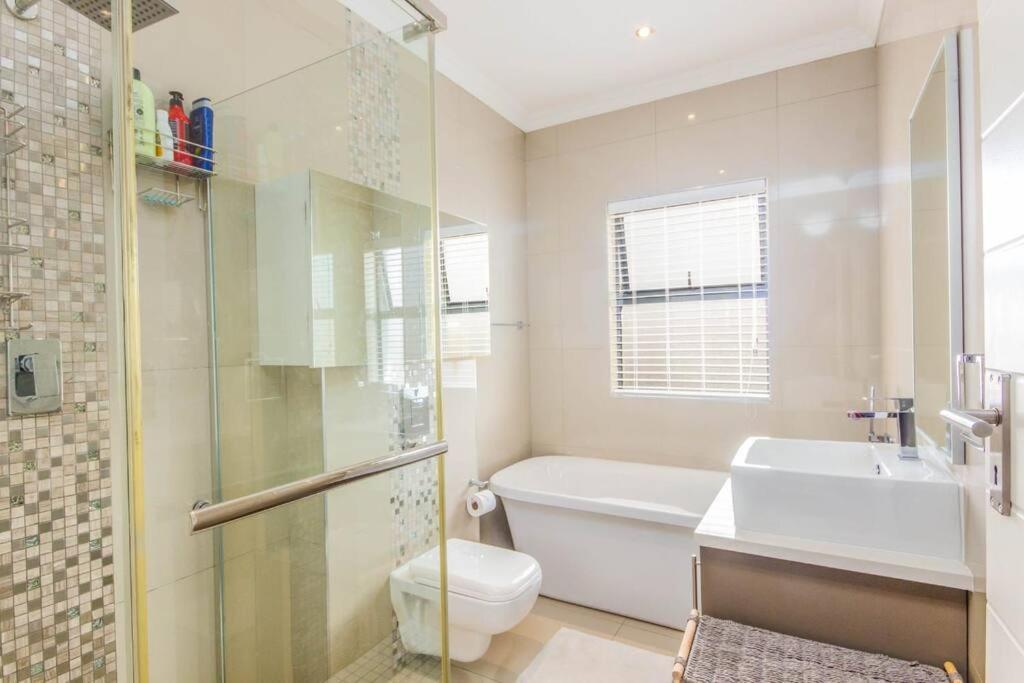 Holiday home 5 Bedrooms 10 Sleeper